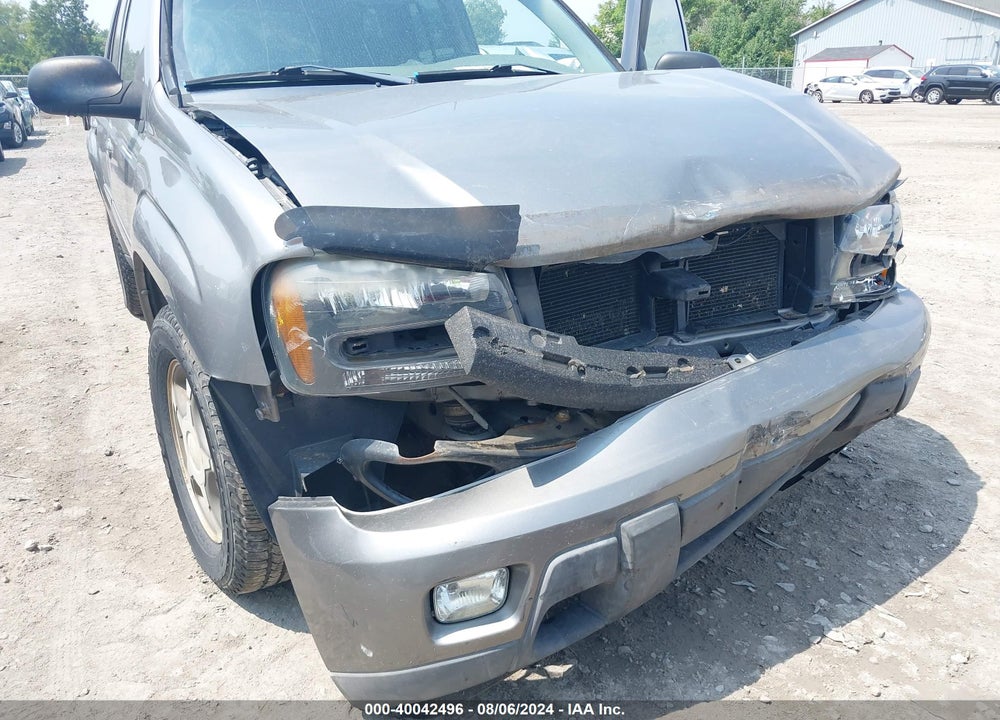 2005 CHEVROLET TRAILBLAZER LT VIN: 1GNDT13S252157818