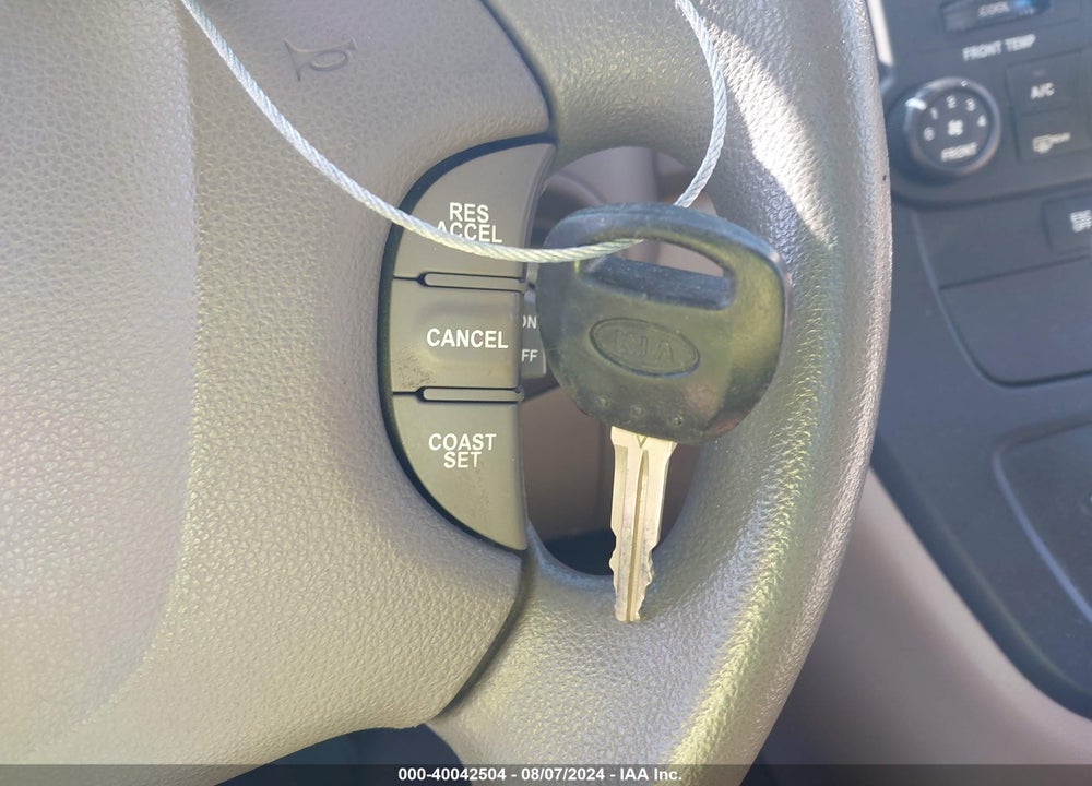 2012 KIA SEDONA VIN: KNDMG4C72C6505195