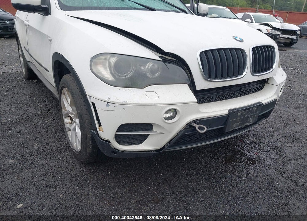 2011 BMW X5 XDRIVE35I/XDRIVE35I PREMIUM/XDRIVE35I SPORT ACTIVITY VIN: 5UXZV4C53BL411335