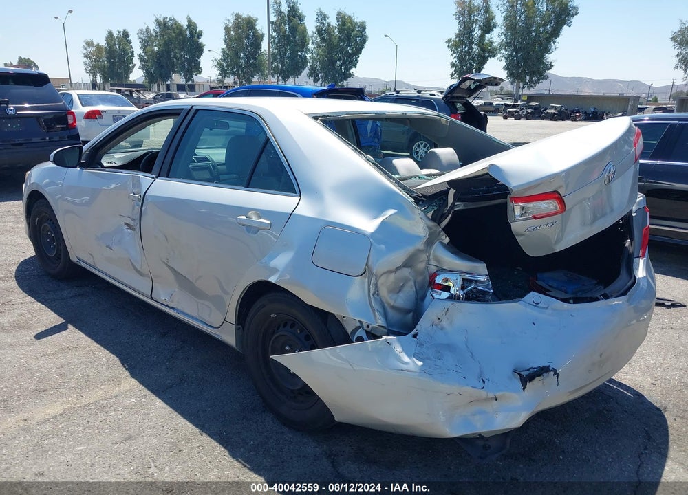 2014 TOYOTA CAMRY LE VIN: 4T4BF1FK2ER428952