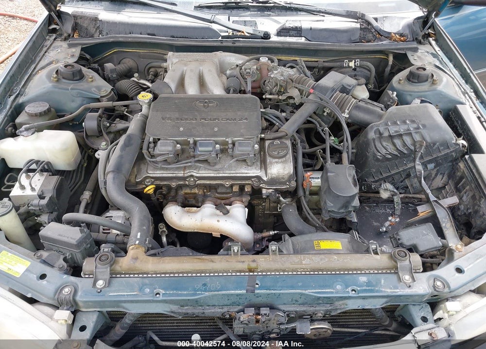 2000 TOYOTA CAMRY XLE V6 VIN: JT2BF28K1Y0270111