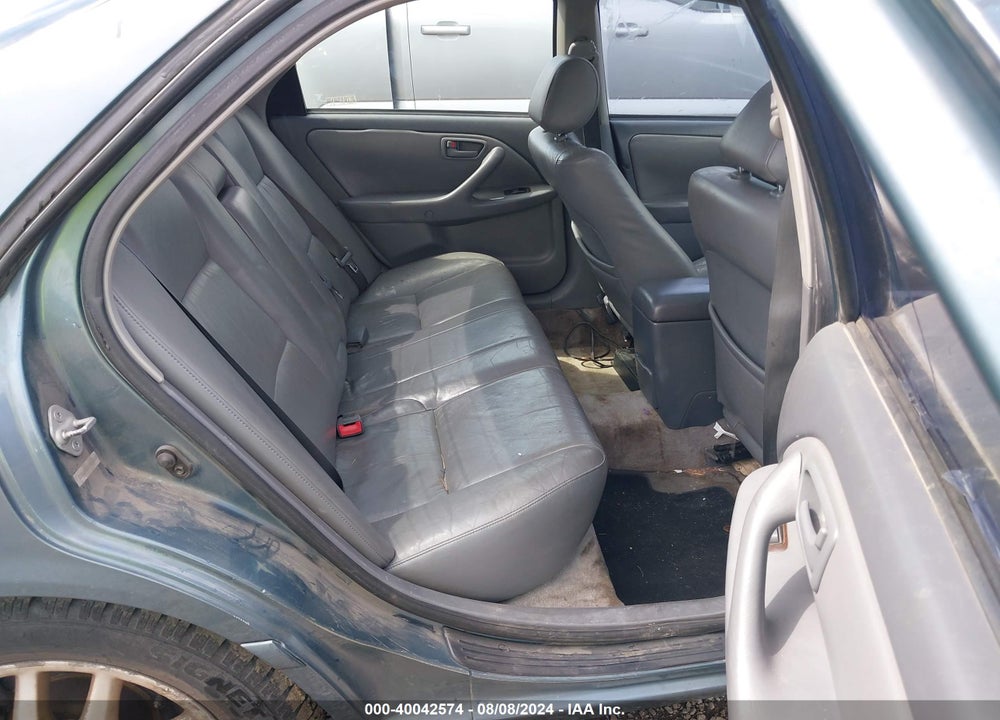 2000 TOYOTA CAMRY XLE V6 VIN: JT2BF28K1Y0270111