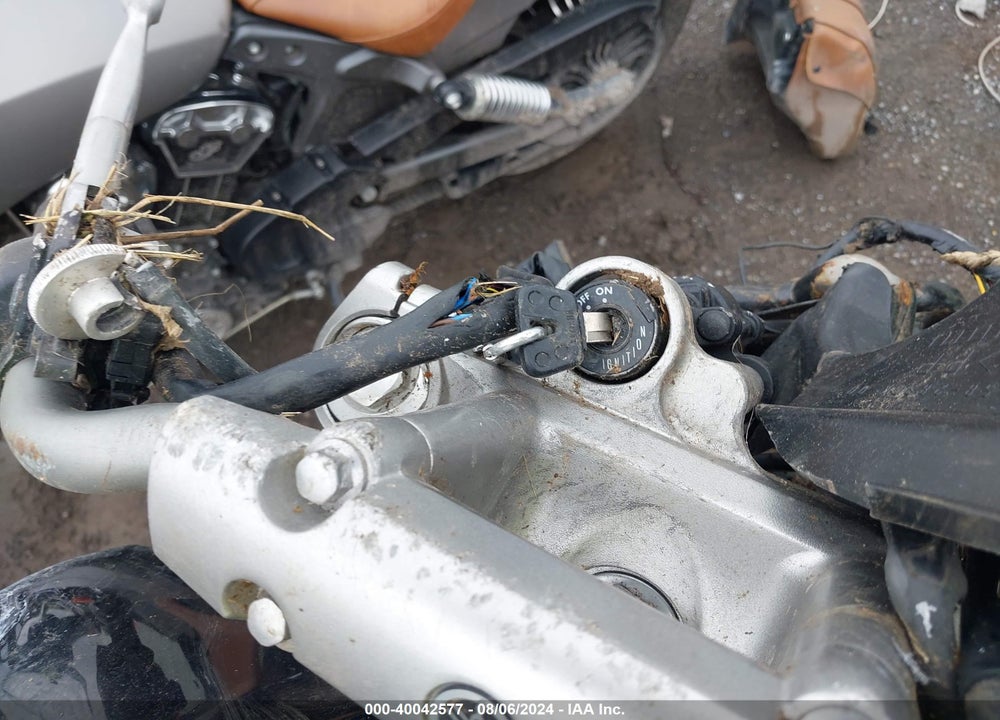 2009 YAMAHA FZ6 SHG VIN: JYARJ13E19A006605