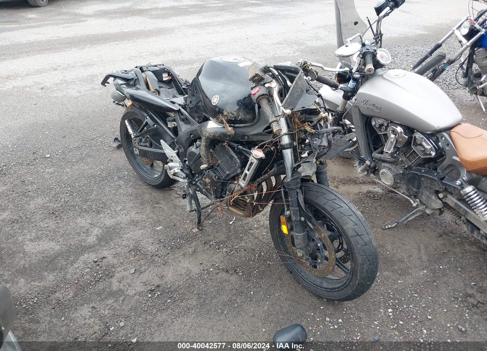 2009 YAMAHA FZ6 SHG VIN: JYARJ13E19A006605