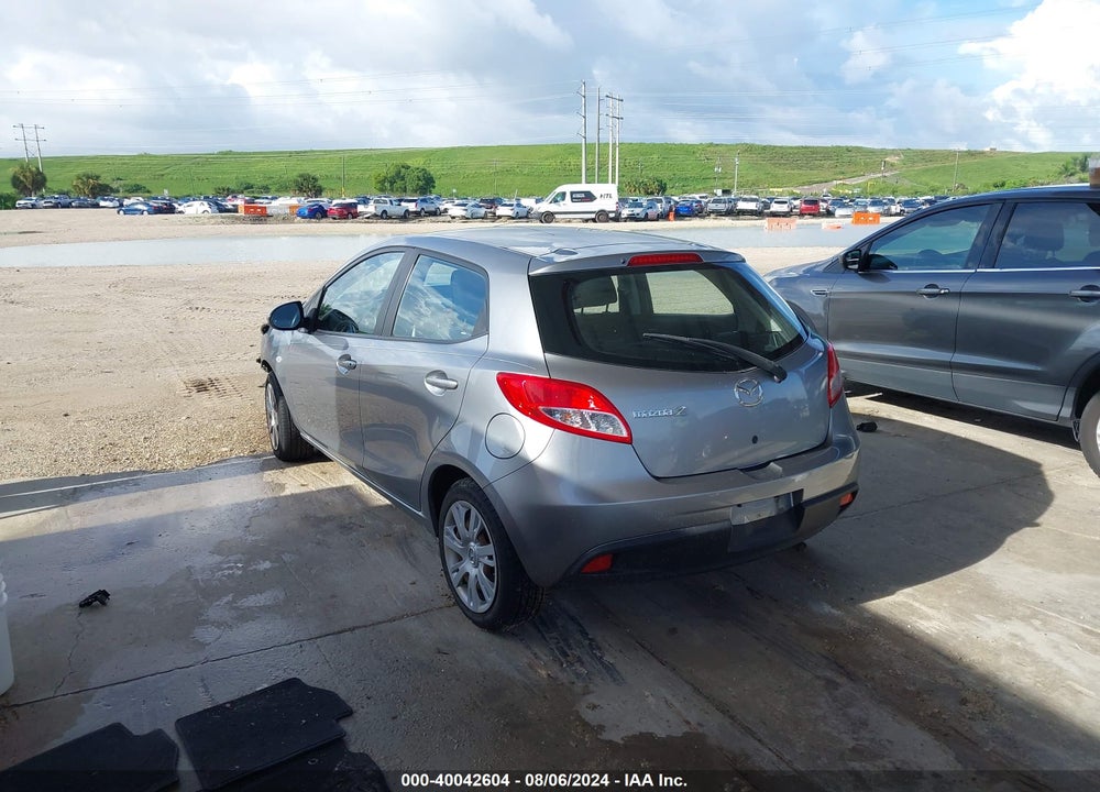 2013 MAZDA 2 SPORT VIN: JM1DE1KY8D0162170