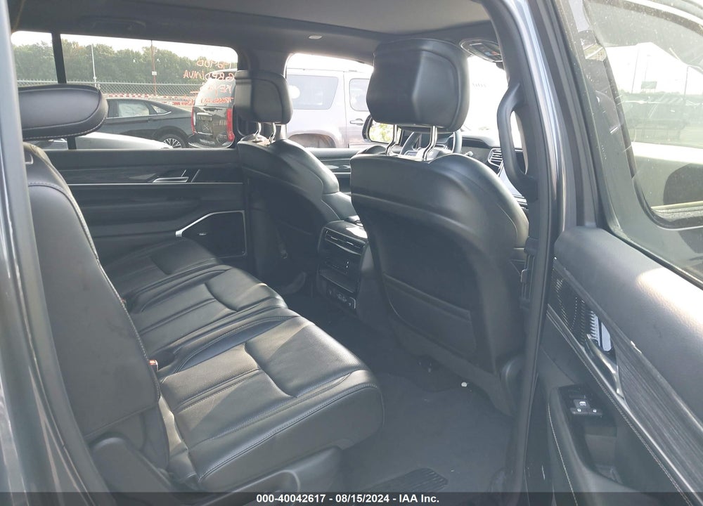 2022 JEEP WAGONEER SERIES III 4X4 VIN: 1C4SJVDT4NS125182
