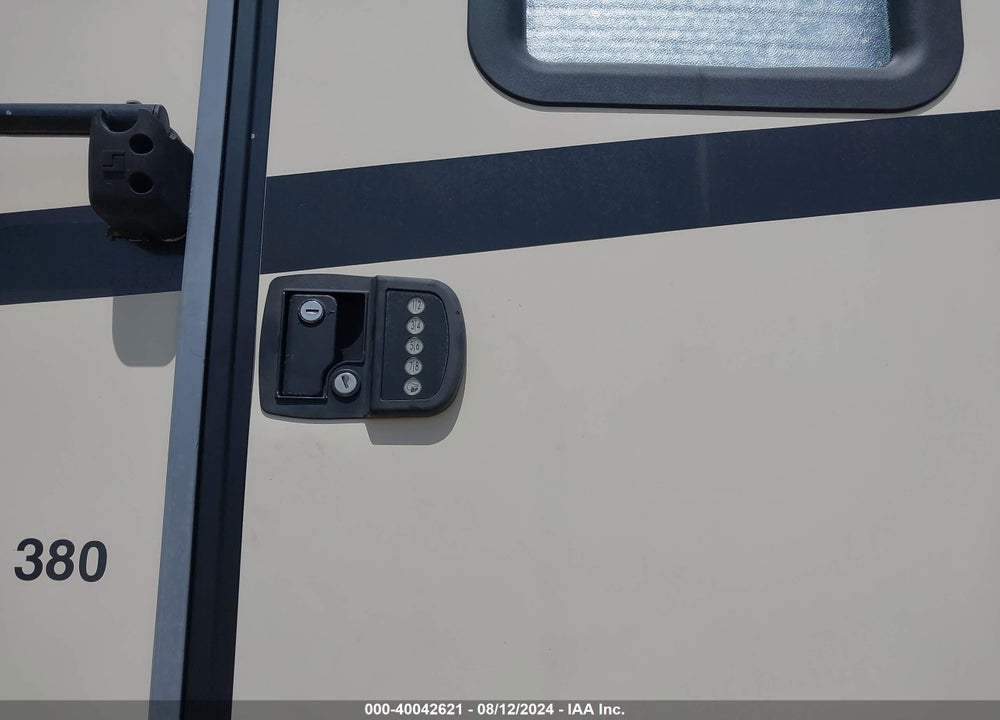 2016 KZ GOLDRUSH FIFTH WHEEL VIN: 4EZFV3826G6034131