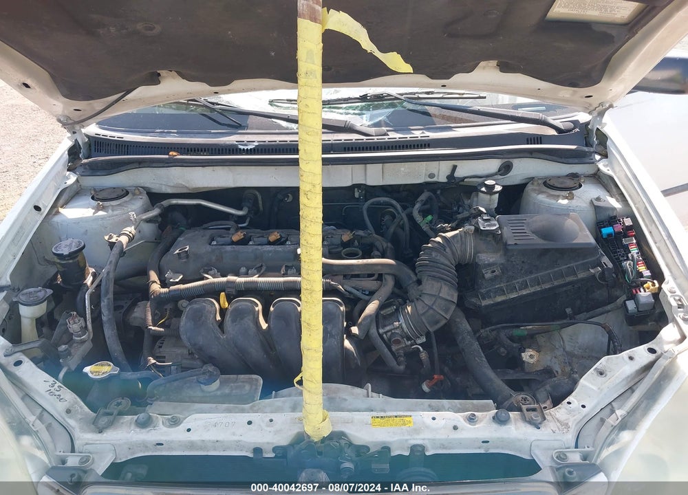 2005 TOYOTA COROLLA CE VIN: 1NXBR32E15Z548366