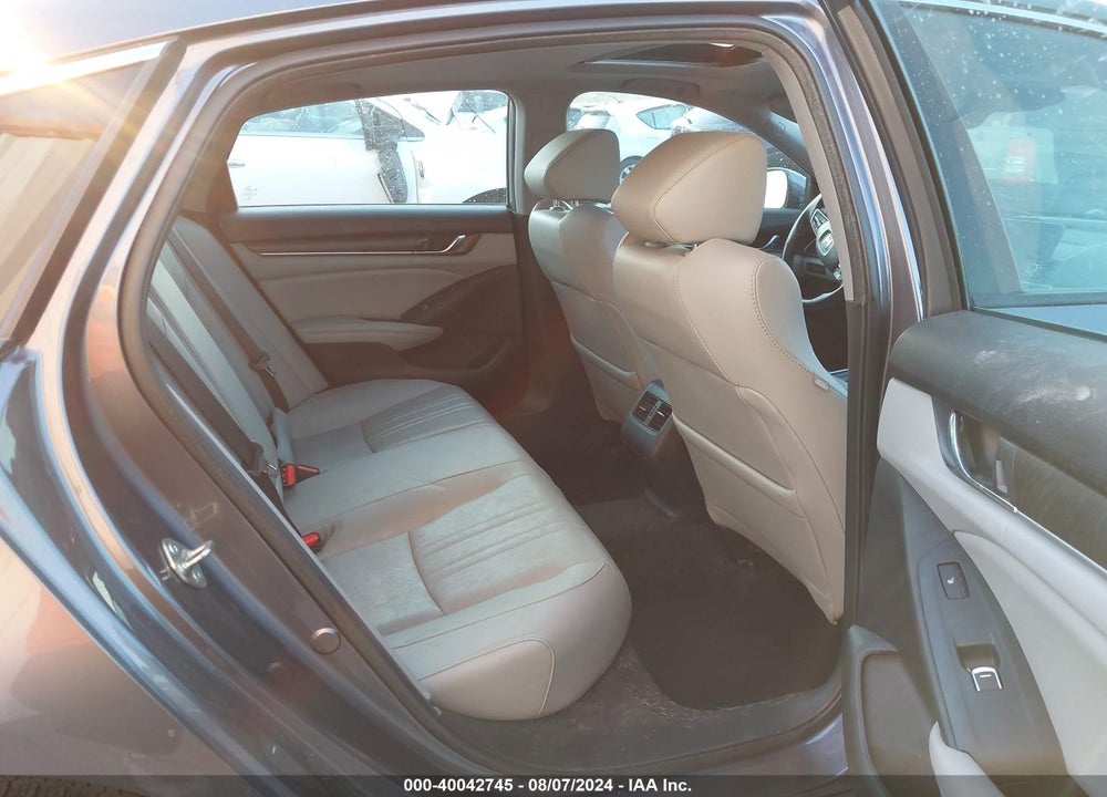 2019 HONDA ACCORD TOURING 2.0T VIN: 1HGCV2F92KA034911