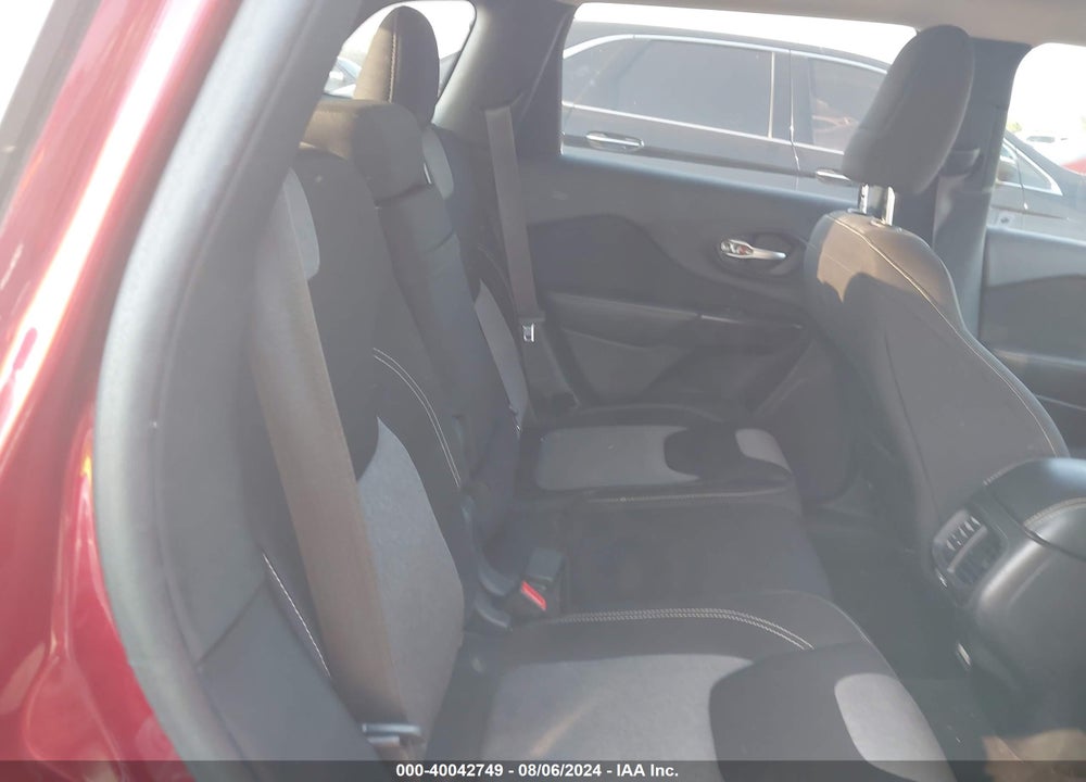 2014 JEEP CHEROKEE LATITUDE VIN: 1C4PJLCS3EW246524