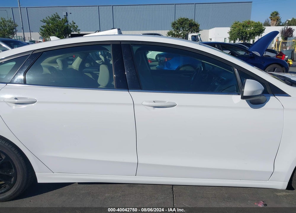 2020 FORD FUSION SE VIN: 3FA6P0HD7LR264310