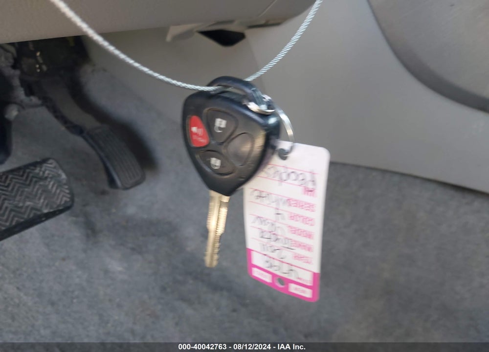 2011 TOYOTA RAV4 VIN: 2T3ZF4DV2BW065319