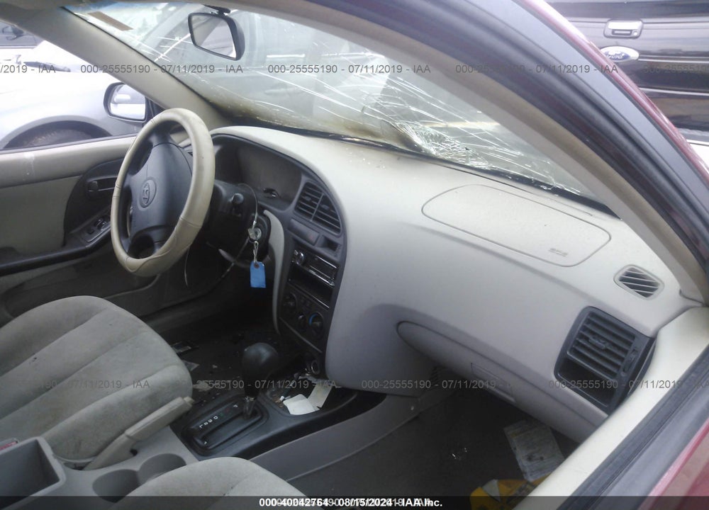 2002 HYUNDAI ELANTRA GLS VIN: KMHDN45D92U440232