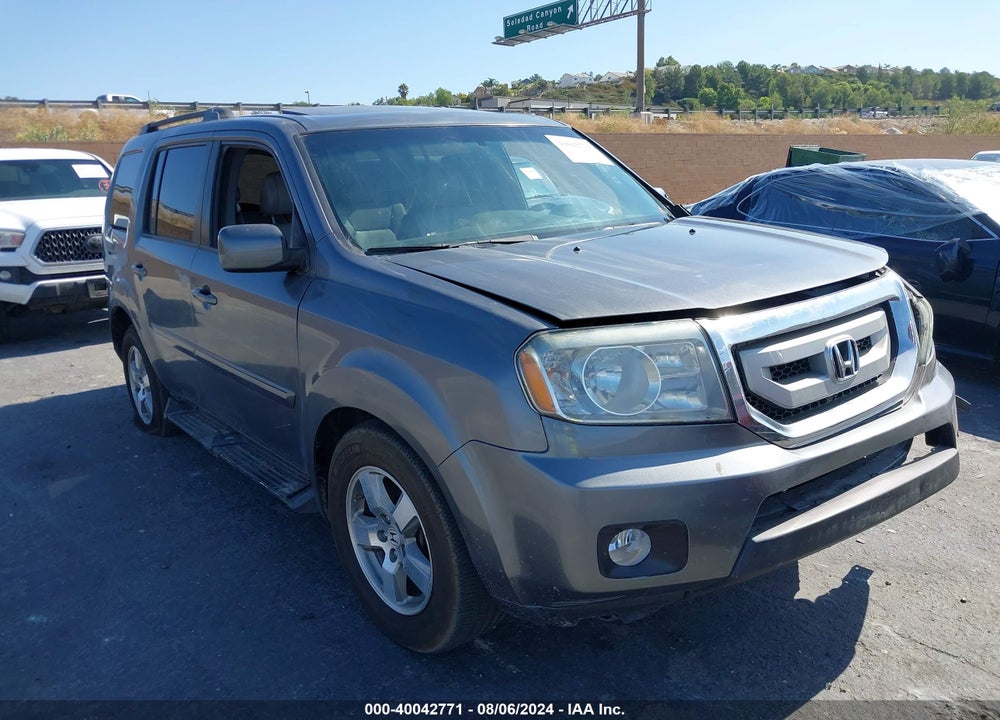 2011 HONDA PILOT EX-L VIN: 5FNYF4H73BB003666