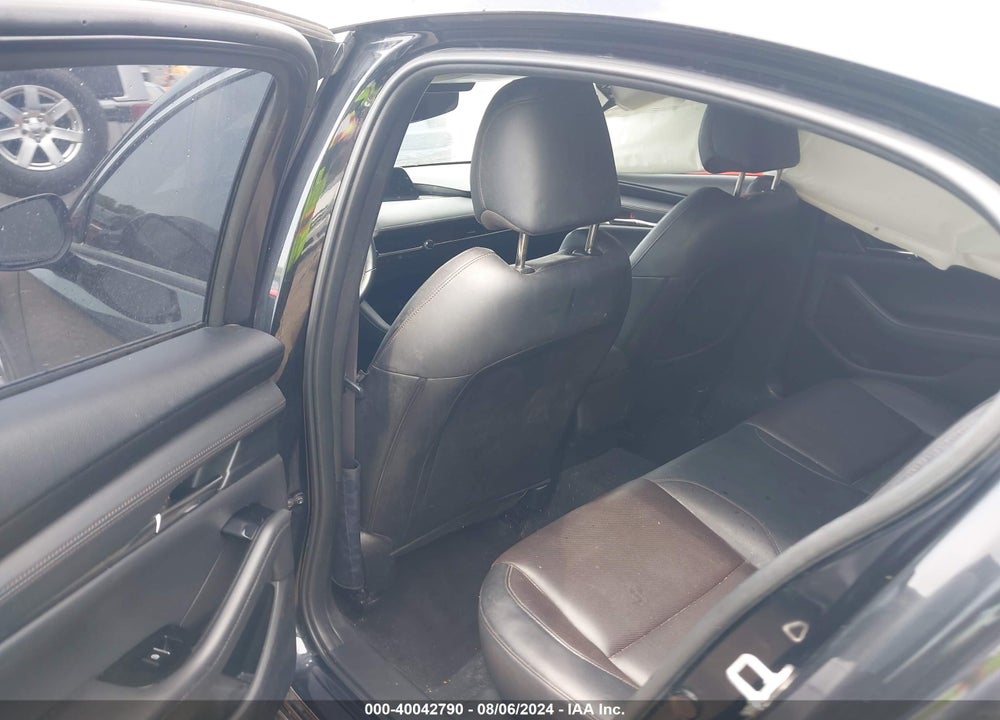 2019 MAZDA 3 PREMIUM PACKAGE VIN: JM1BPBEM0K1131048