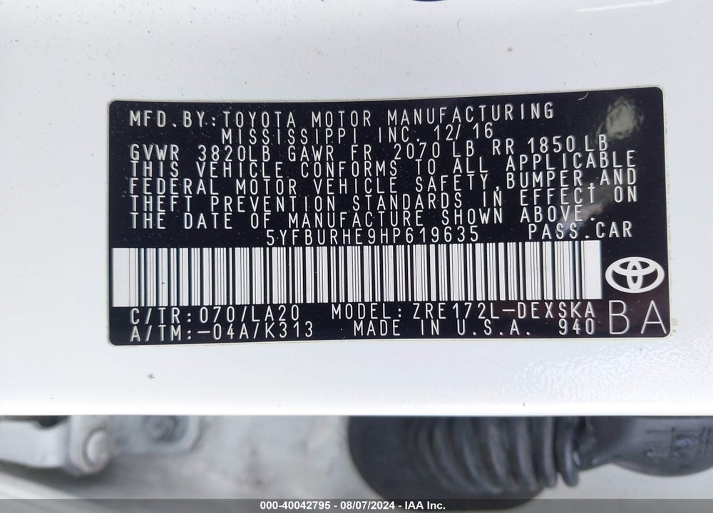 2017 TOYOTA COROLLA XSE VIN: 5YFBURHE9HP619635