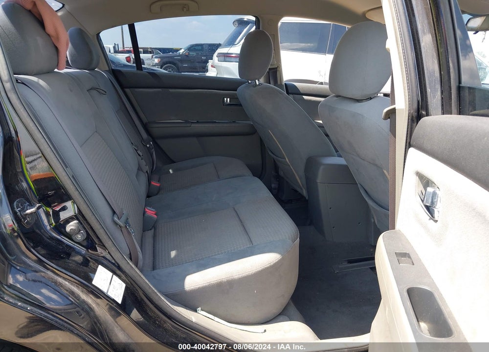 2008 NISSAN SENTRA 2.0S VIN: 3N1AB61E68L709853
