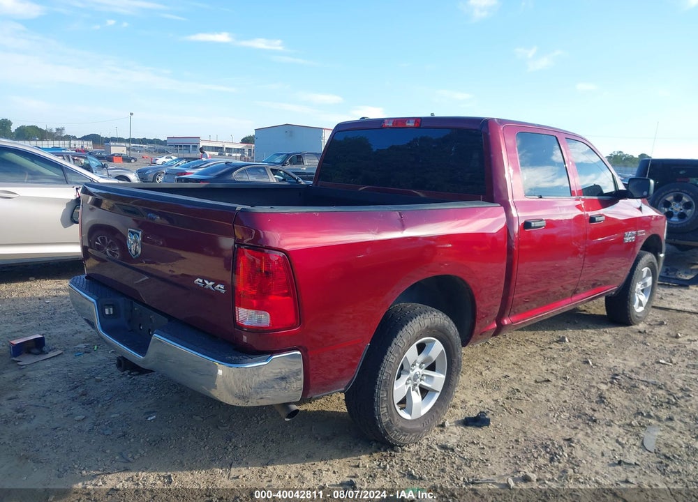 2018 RAM 1500 TRADESMAN 4X4 5'7 BOX VIN: 1C6RR7KM3JS316527