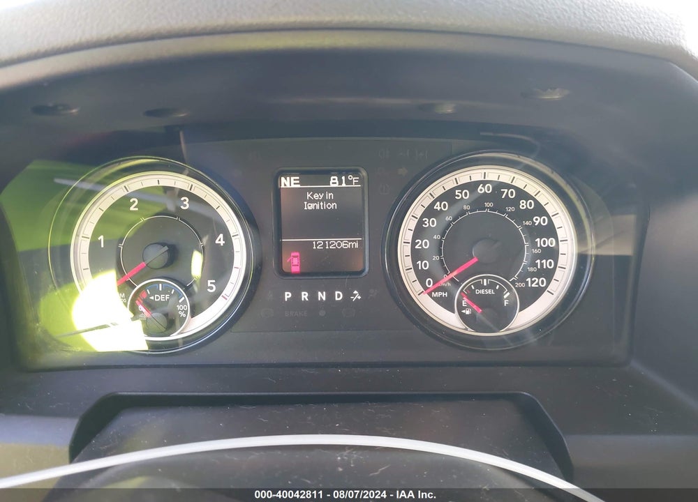 2018 RAM 1500 TRADESMAN 4X4 5'7 BOX VIN: 1C6RR7KM3JS316527