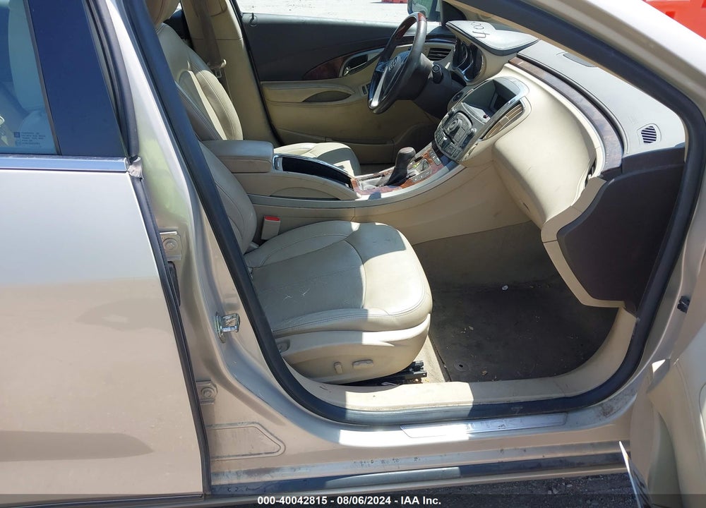 2010 BUICK LACROSSE CXL VIN: 1G4GC5EG8AF242618