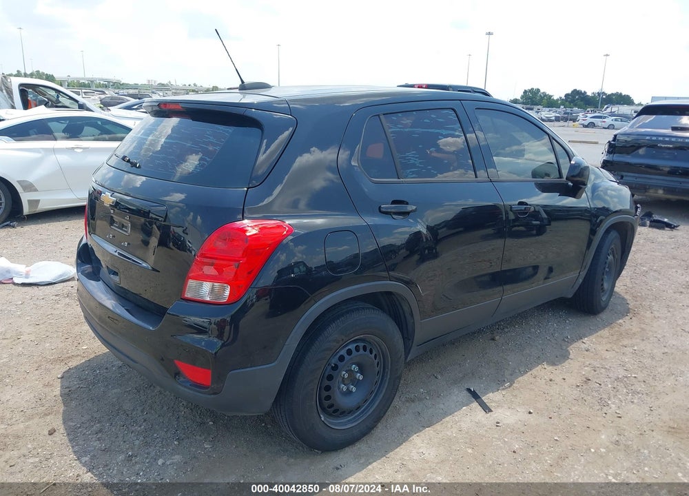 2019 CHEVROLET TRAX LS VIN: 3GNCJKSB7KL117818