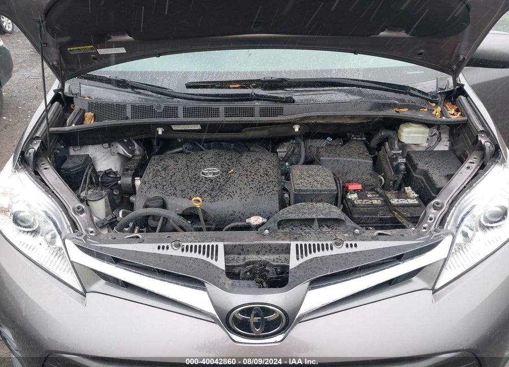 2020 TOYOTA SIENNA XLE VIN: 5TDDZ3DC4LS251506