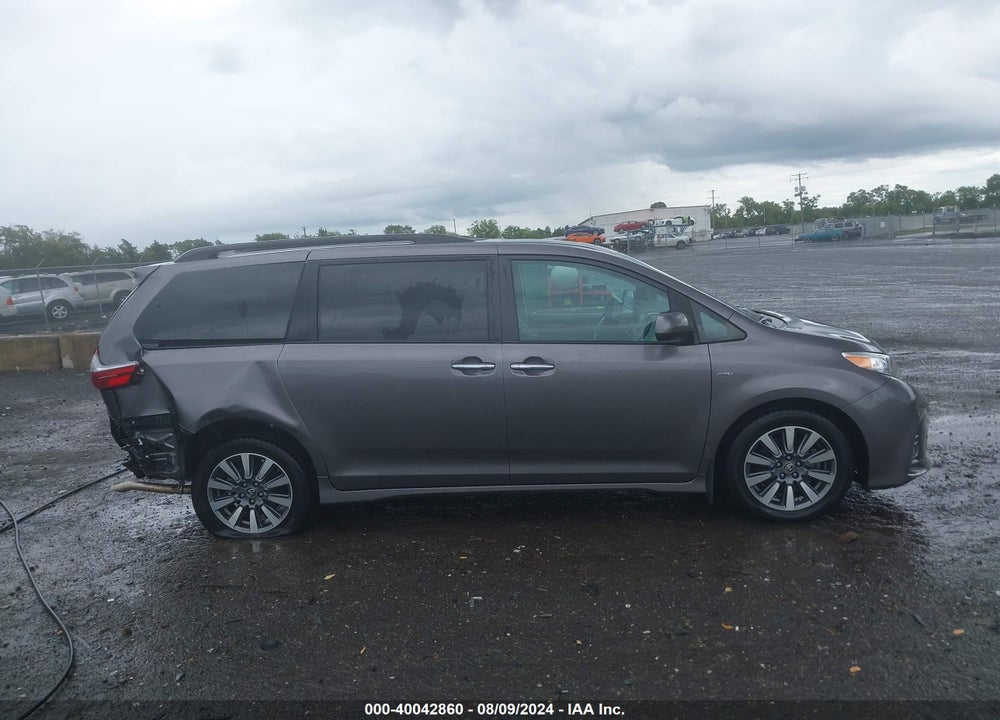 2020 TOYOTA SIENNA XLE VIN: 5TDDZ3DC4LS251506