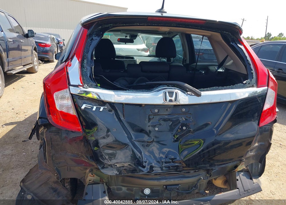 2018 HONDA FIT EX VIN: 3HGGK5H80JM732788