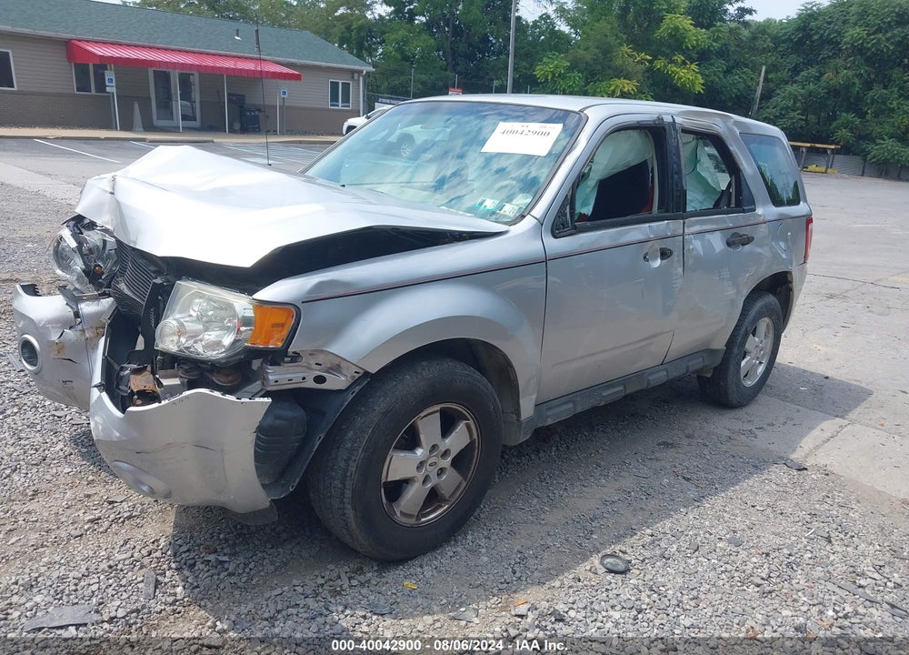 2011 FORD ESCAPE XLS VIN: 1FMCU0C77BKA04821