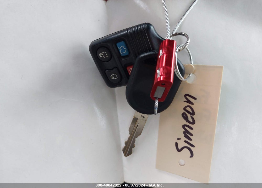 2011 FORD FOCUS SE VIN: 1FAHP3FN3BW182723