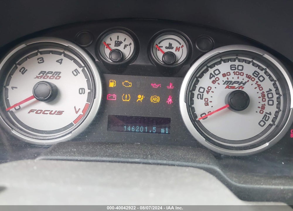 2011 FORD FOCUS SE VIN: 1FAHP3FN3BW182723