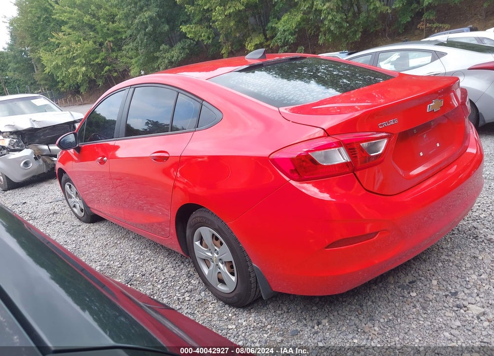 2017 CHEVROLET CRUZE LS AUTO VIN: 1G1BC5SM8H7221421