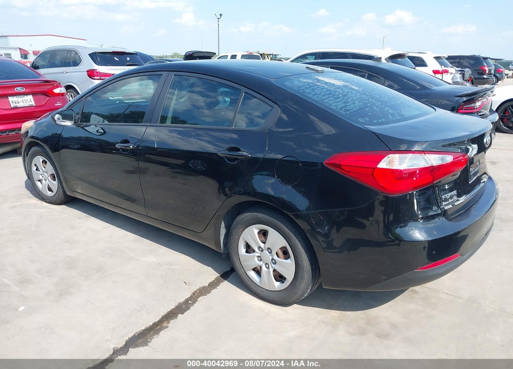 2015 KIA FORTE LX VIN: KNAFK4A6XF5362716