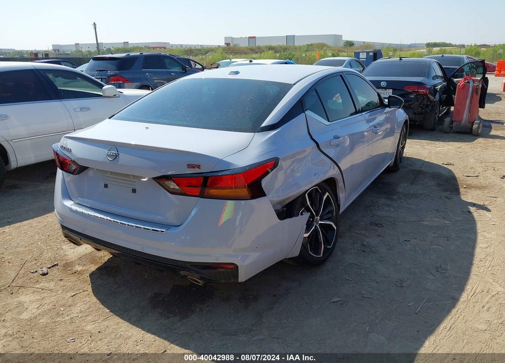 2023 NISSAN ALTIMA SR FWD VIN: 1N4BL4CV9PN422284