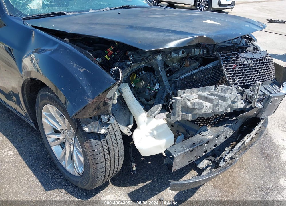 2016 CHRYSLER 300C VIN: 2C3CCAEG0GH320378