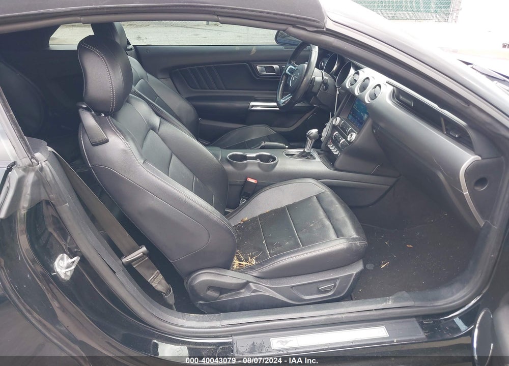 2021 FORD MUSTANG VIN: 1FATP8UH0M5106101