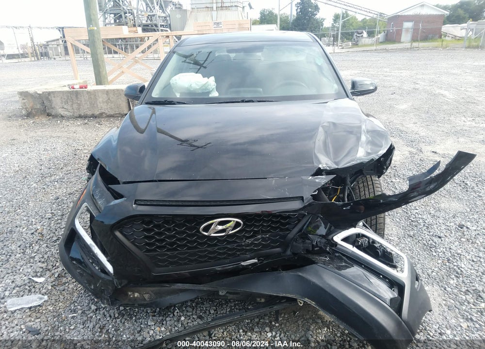 2018 HYUNDAI KONA SE VIN: KM8K1CAA4JU076678