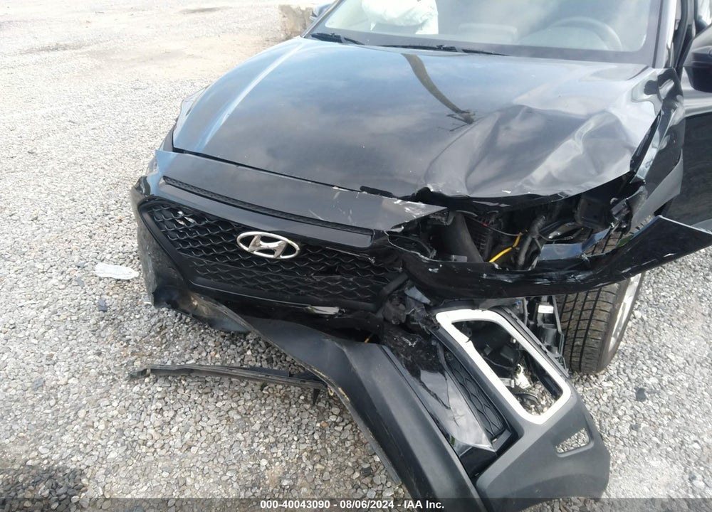 2018 HYUNDAI KONA SE VIN: KM8K1CAA4JU076678