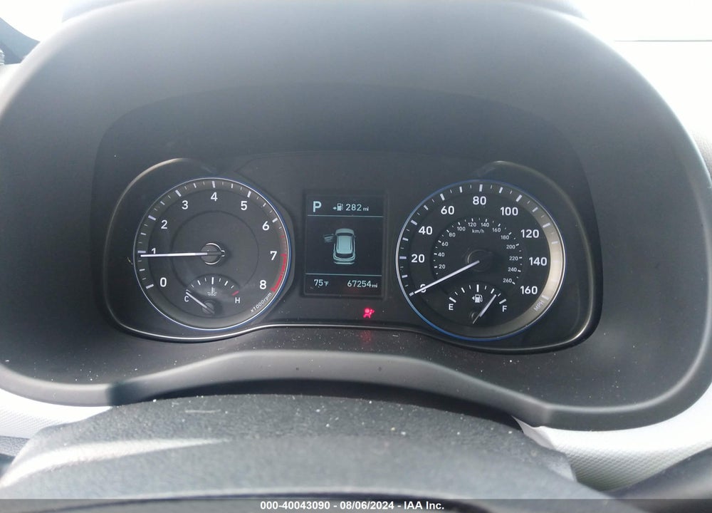 2018 HYUNDAI KONA SE VIN: KM8K1CAA4JU076678