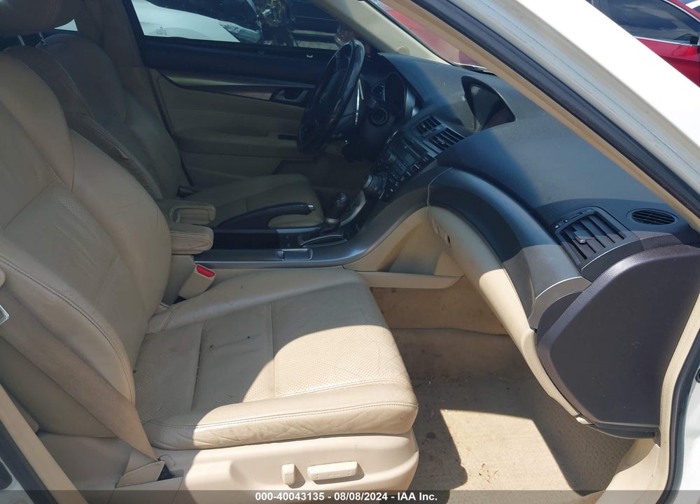 2010 ACURA TL 3.5 VIN: 19UUA8F52AA003706