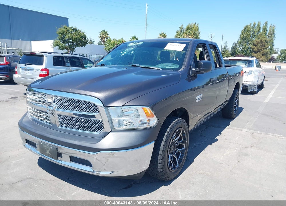 2018 RAM 1500 TRADESMAN QUAD CAB 4X2 6'4 BOX VIN: 1C6RR6FG0JS224497