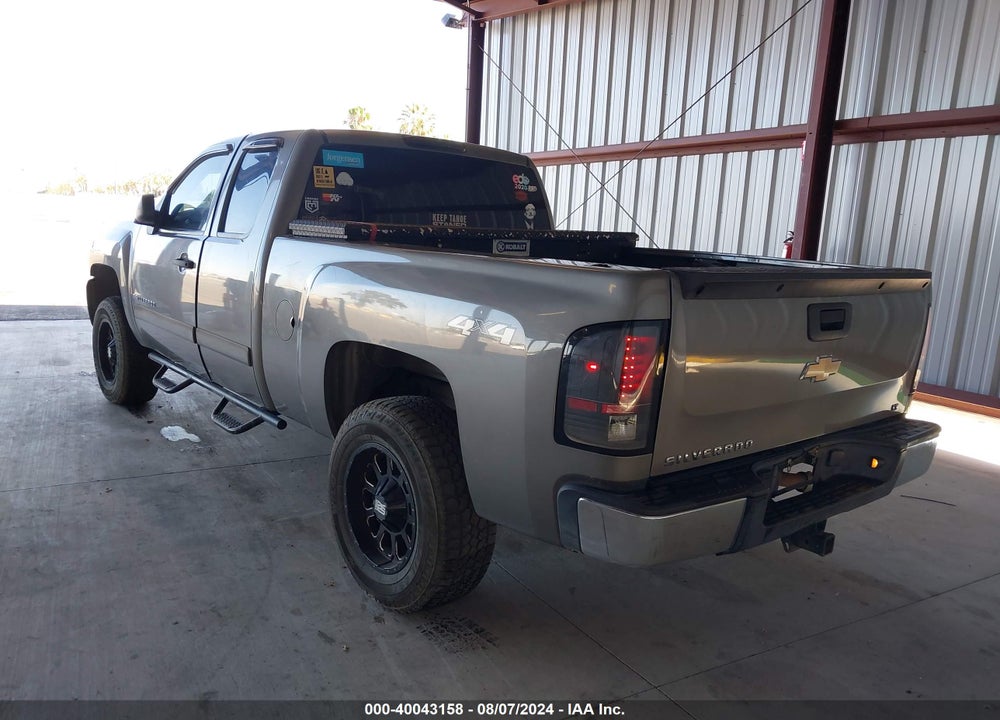 2008 CHEVROLET SILVERADO 1500 LT1 VIN: 1GCEK19CX8E195980