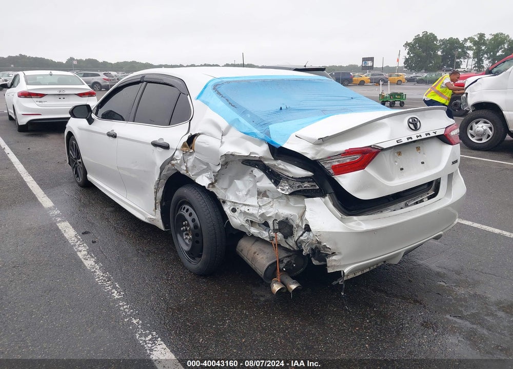 2018 TOYOTA CAMRY XSE VIN: 4T1B61HK8JU104292