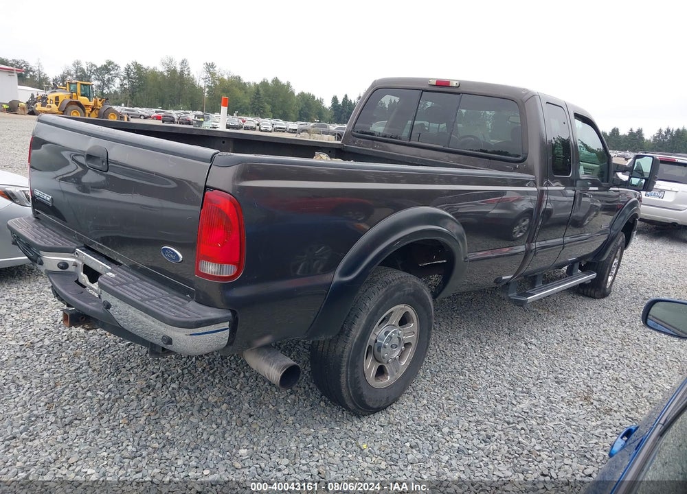 2005 FORD F-250 LARIAT/XL/XLT VIN: 1FTSX21PX5EA52127