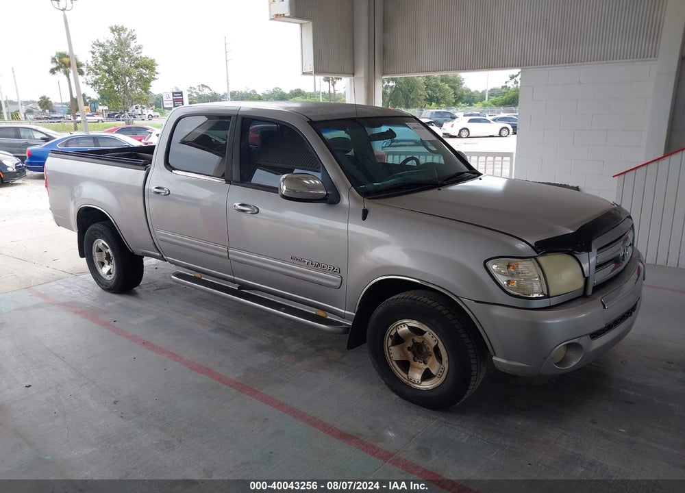 2004 TOYOTA TUNDRA SR5 V8 VIN: 5TBET341X4S444693