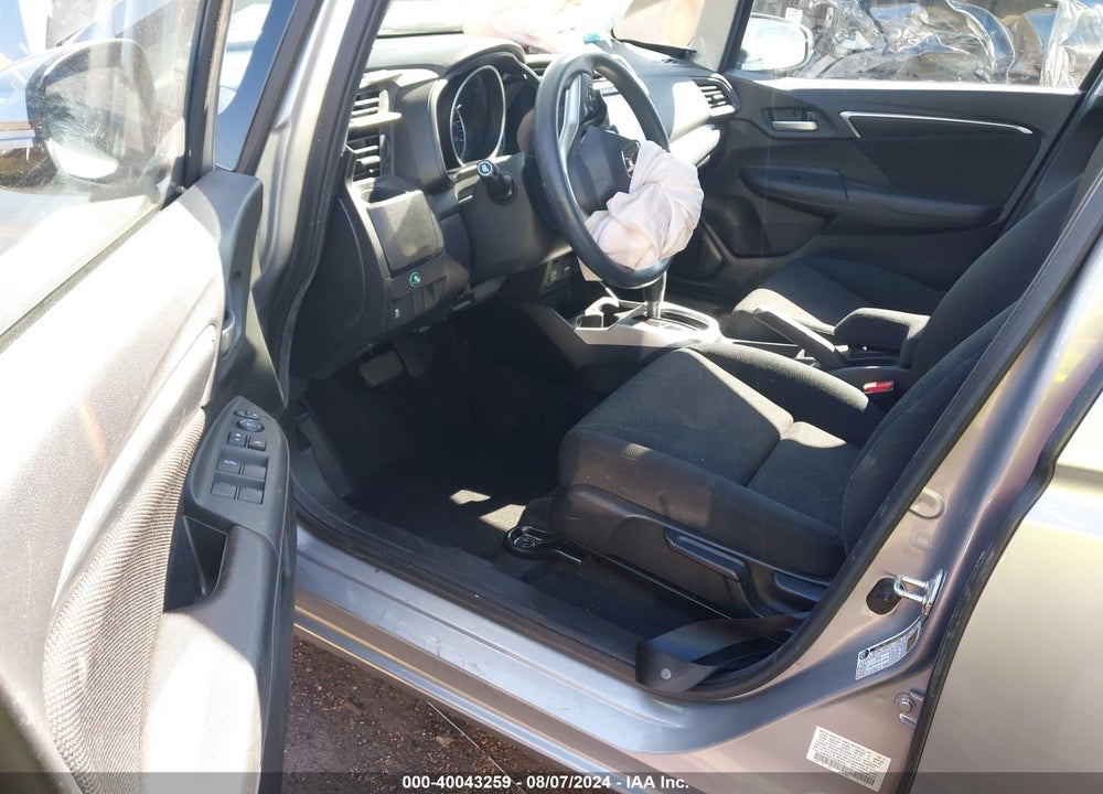 2017 HONDA FIT EX VIN: JHMGK5H75HS024221