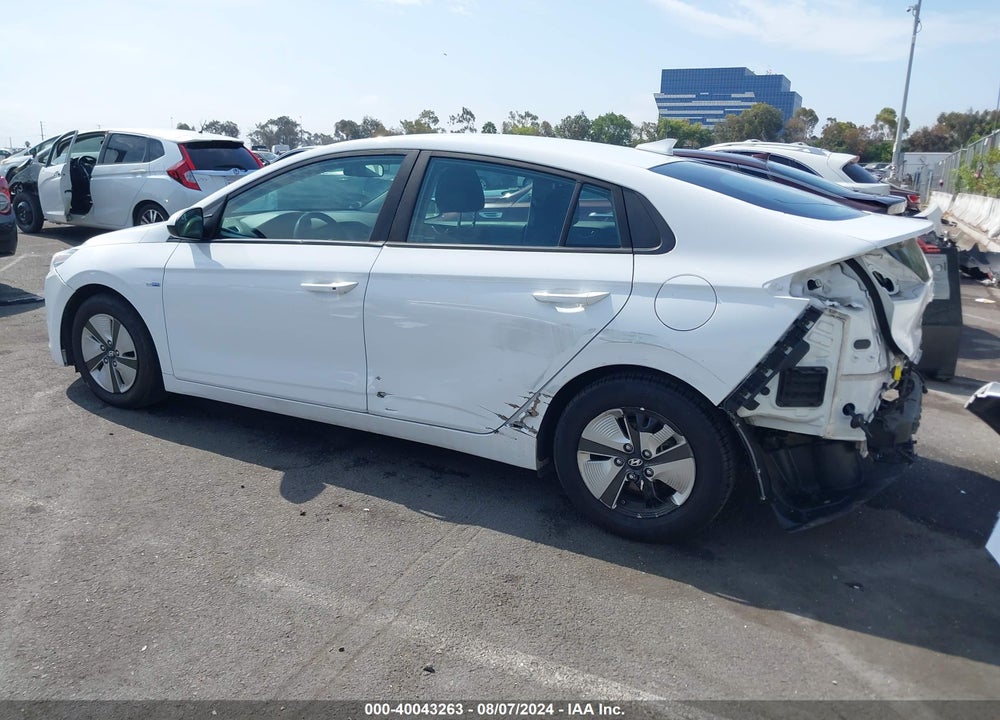 2019 HYUNDAI IONIQ HYBRID BLUE VIN: KMHC65LC7KU168580