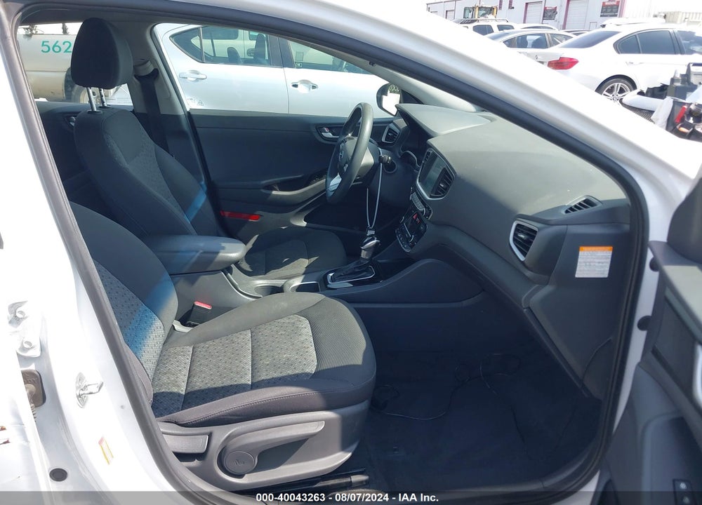 2019 HYUNDAI IONIQ HYBRID BLUE VIN: KMHC65LC7KU168580