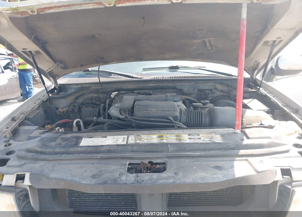2000 LINCOLN NAVIGATOR VIN: 5LMPU28A8YLJ00197