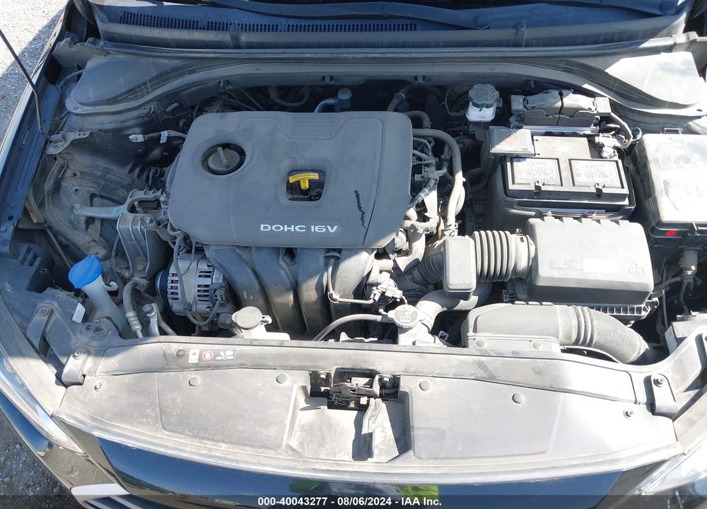 2018 HYUNDAI ELANTRA SE VIN: 5NPD74LF4JH376323